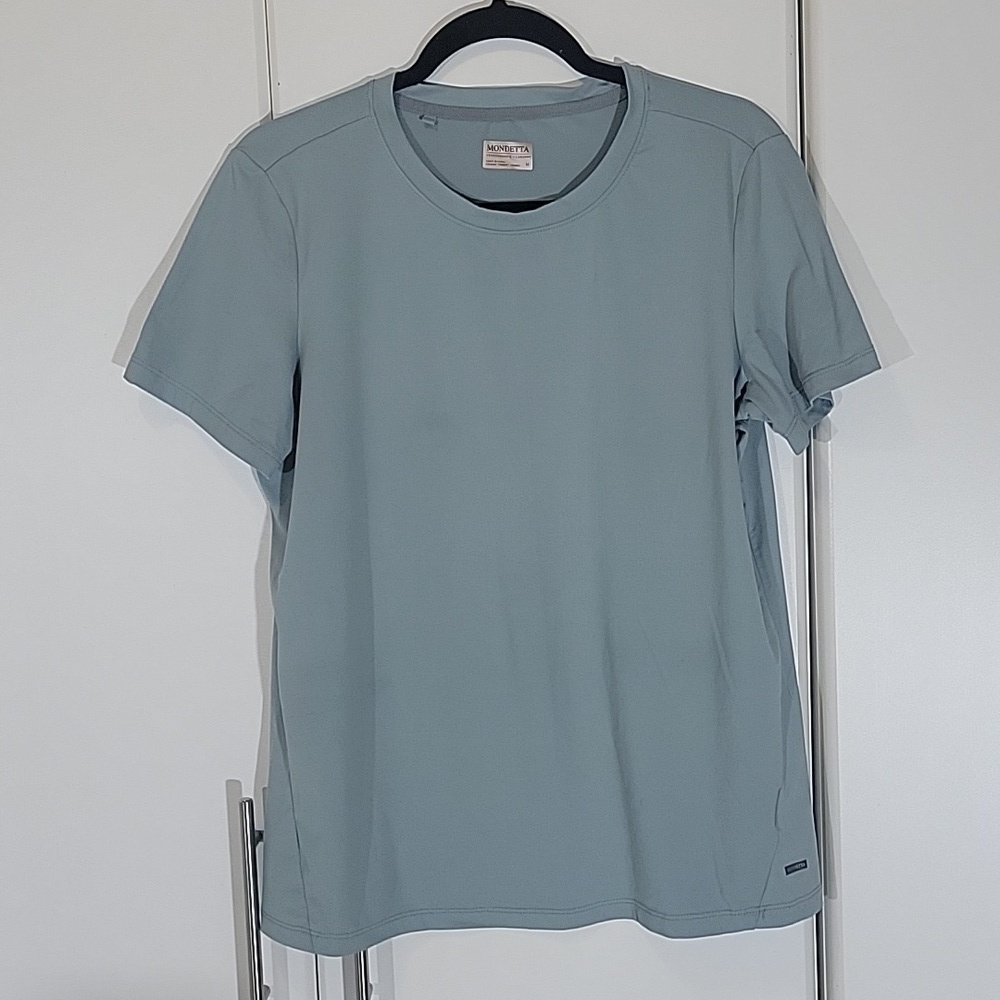 Mondetta Performance Women's Shirt
